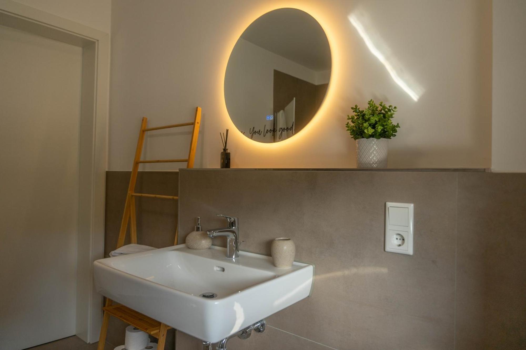 Hama Design Homes Paderborn 4 Apartments Екстер'єр фото